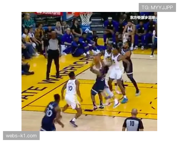 伤情更新:勒沃库森关键边翼卫预计赛季报销,球队肋部攻击力受损